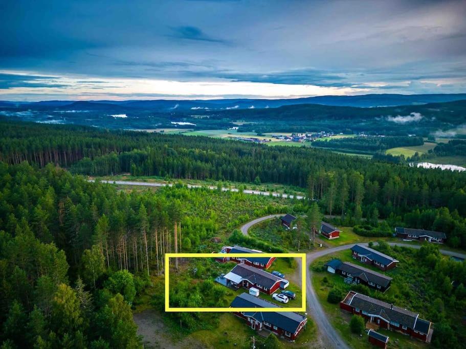 Langroesta; Ruime Blokhut Grenzend Aan Bos Hagfors Exterior foto