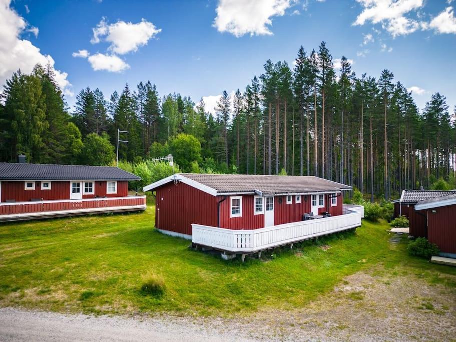 Langroesta; Ruime Blokhut Grenzend Aan Bos Hagfors Exterior foto